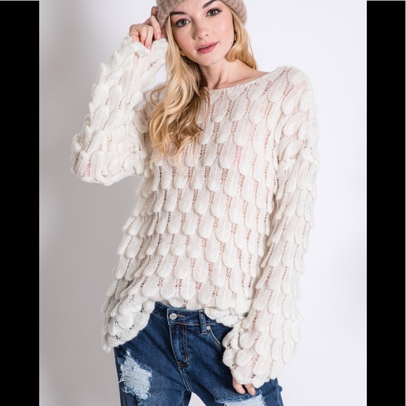 Davi & Dani Sweaters - Gorgeous Feather Sweater